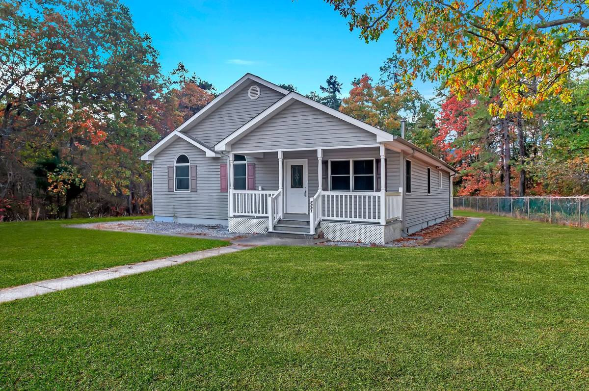 Apartment for rent at 756 Lakehurst Rd, Browns Mills, NJ 08015