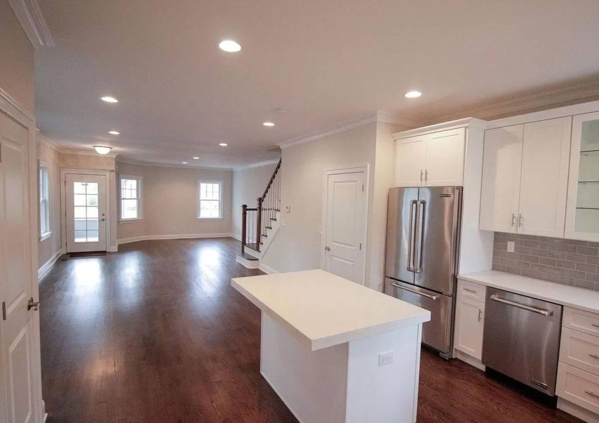 Apartment for rent at 69-71 Wiggins St, Princeton, NJ 08540