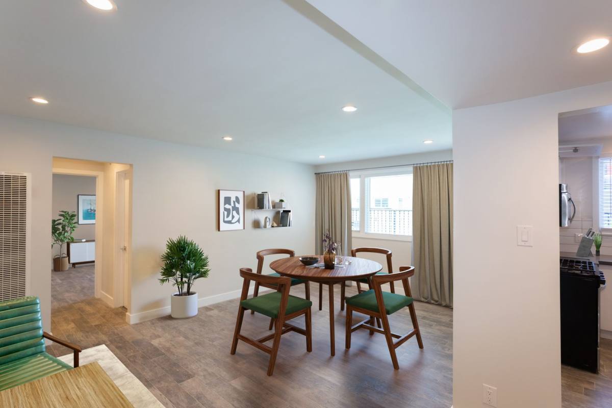 Apartment for rent at 7200 Hollywood Blvd, Los Angeles, CA 90046