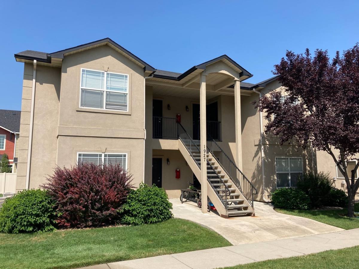 Apartment for rent at 1927 E Wilson Lane, Meridian, ID 83642