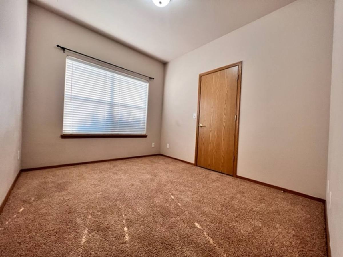 Apartment for rent at 1927 E Wilson Lane, Meridian, ID 83642
