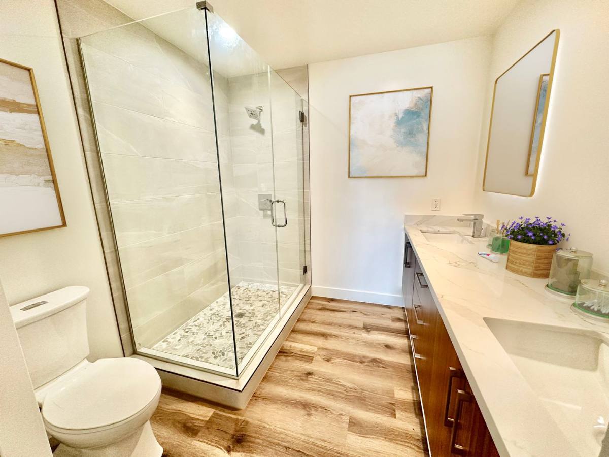 Apartment for rent at 4320 Inglewood, Los Angeles, CA 90066