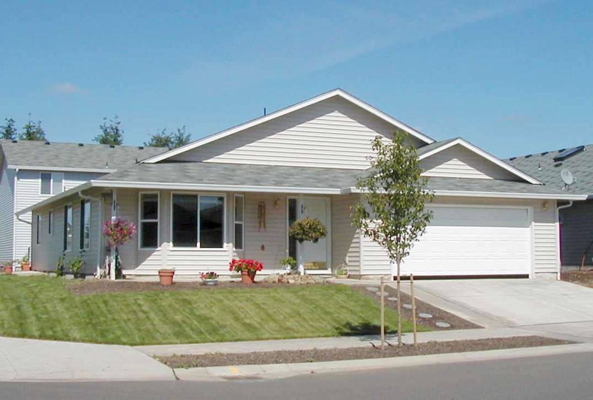 House for rent at 18802 SE 12th Way, Vancouver, WA 98683
