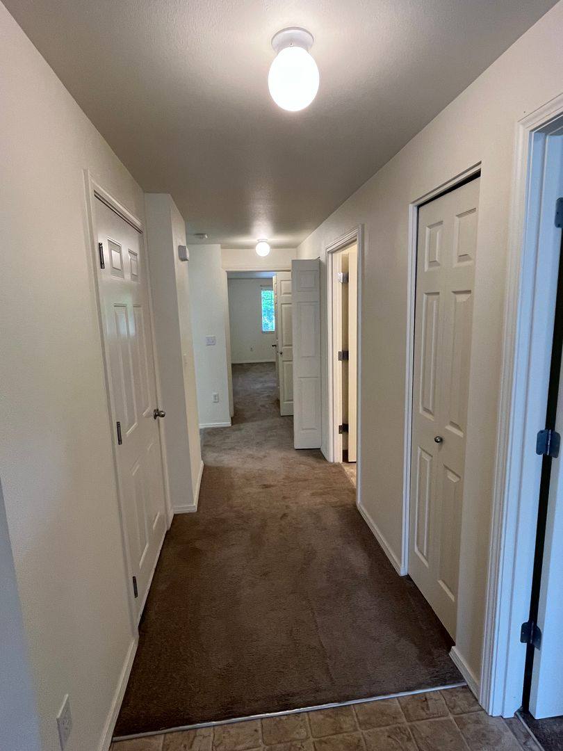 Apartment for rent at 3695 D St NE, Salem, OR 97301