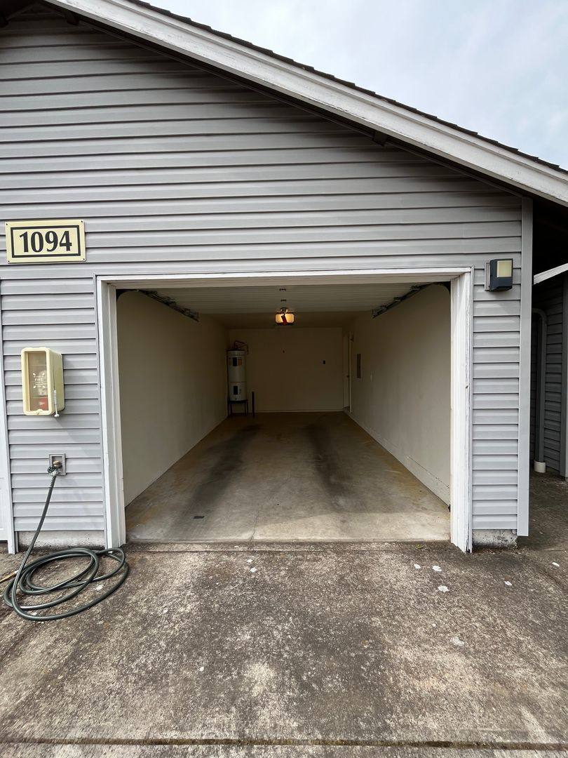 Apartment for rent at 3695 D St NE, Salem, OR 97301