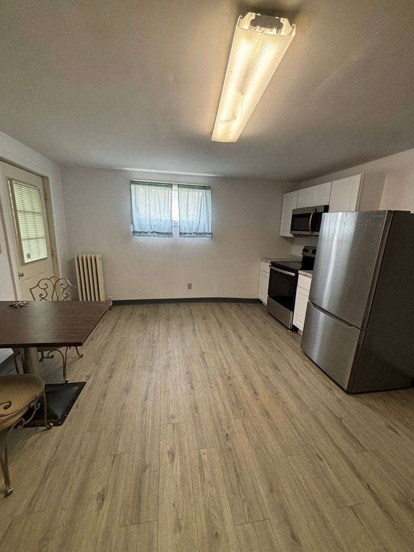 Apartment for rent at 628-630 Moosic St, Scranton, PA 18505