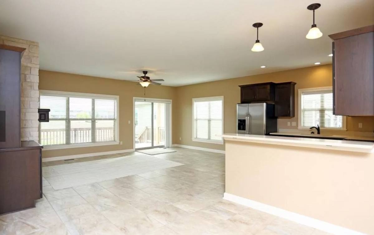 Townhouse for rent at 2300-2436 SE Taylor Court, Waukee, IA 50263