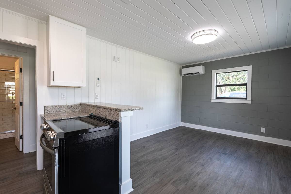 Apartment for rent at 212 - 220 Ave, Winter Haven, FL 33880