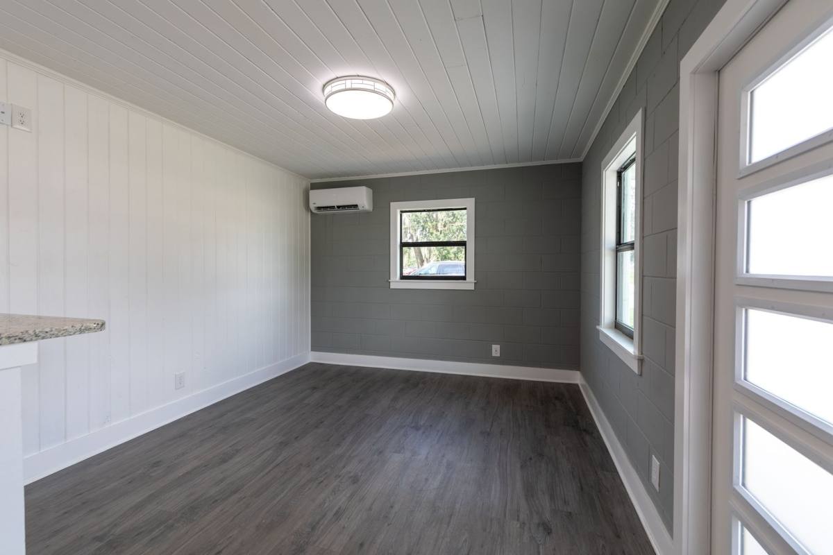 Apartment for rent at 212 - 220 Ave, Winter Haven, FL 33880
