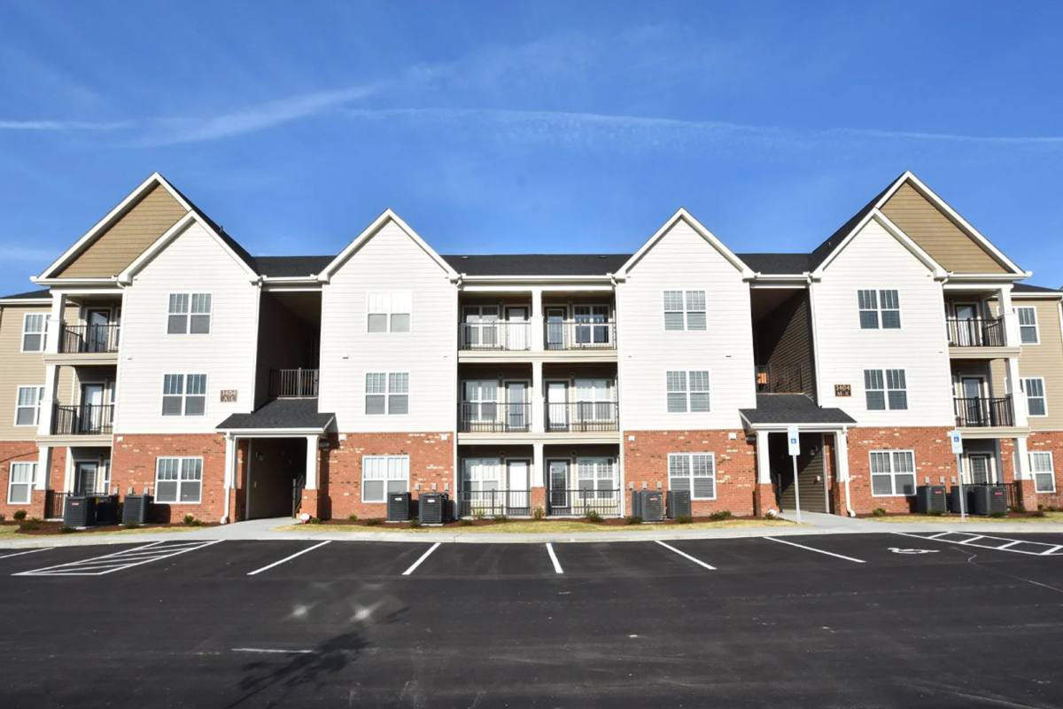 Apartment for rent at 3400 Briarcliff Dr, Greenville, NC 27834