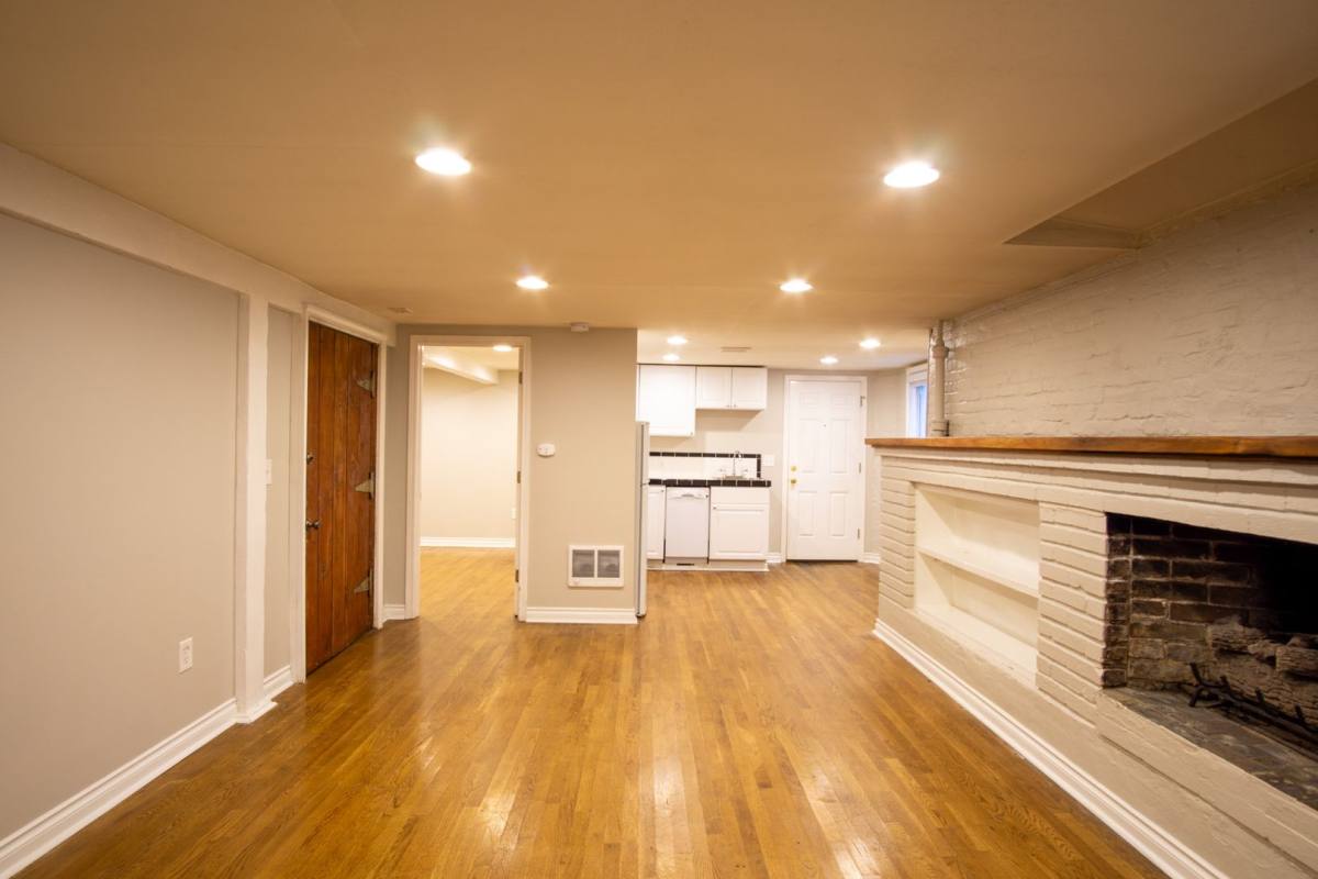 Apartment for rent at 230 NW 20th Ave, Portland, OR 97209