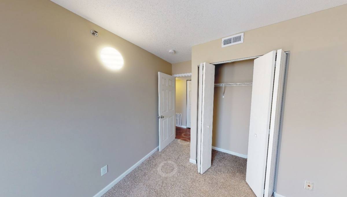 Apartment for rent at 709 S Wall St, Carbondale, IL 62901