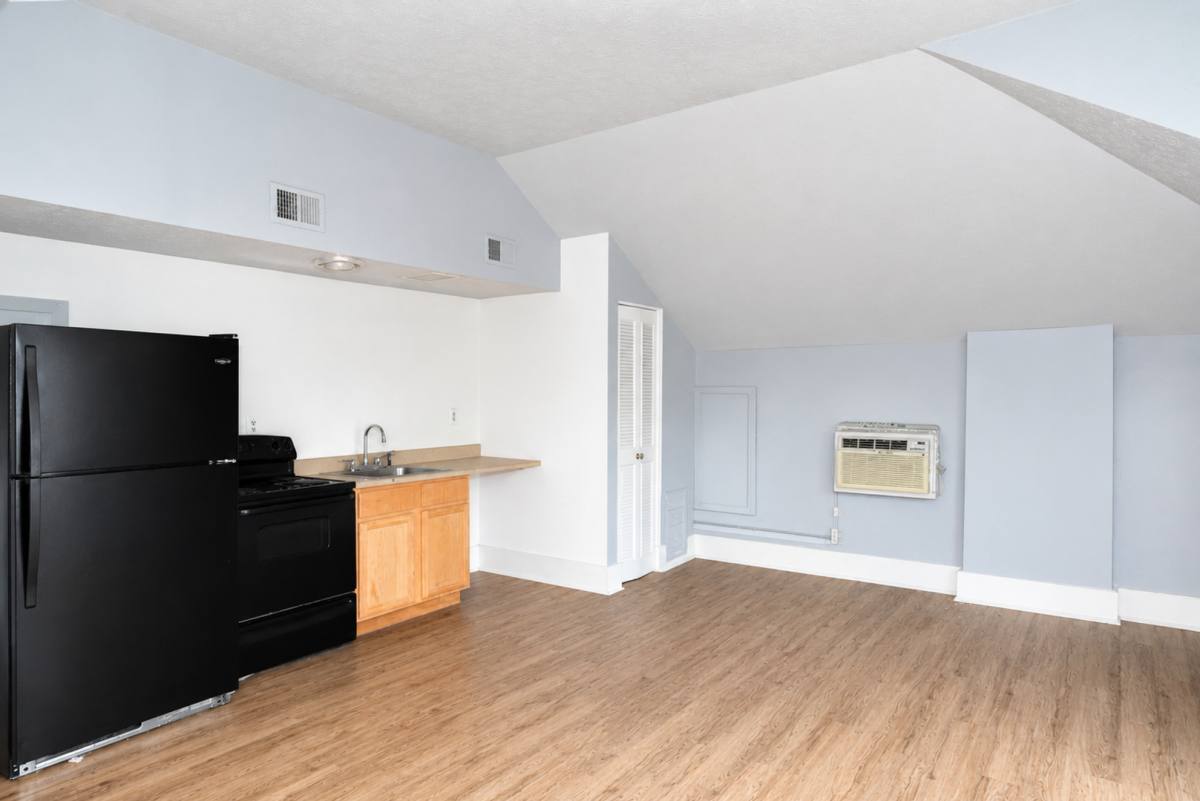 Apartment for rent at 1507 S 4th St, Louisville, KY 40208