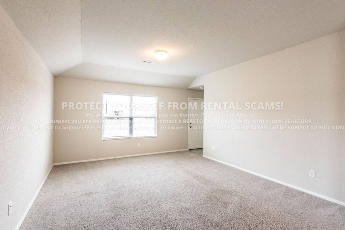House for rent at 5079 W Claxton Circle, Fayetteville, AR 72704