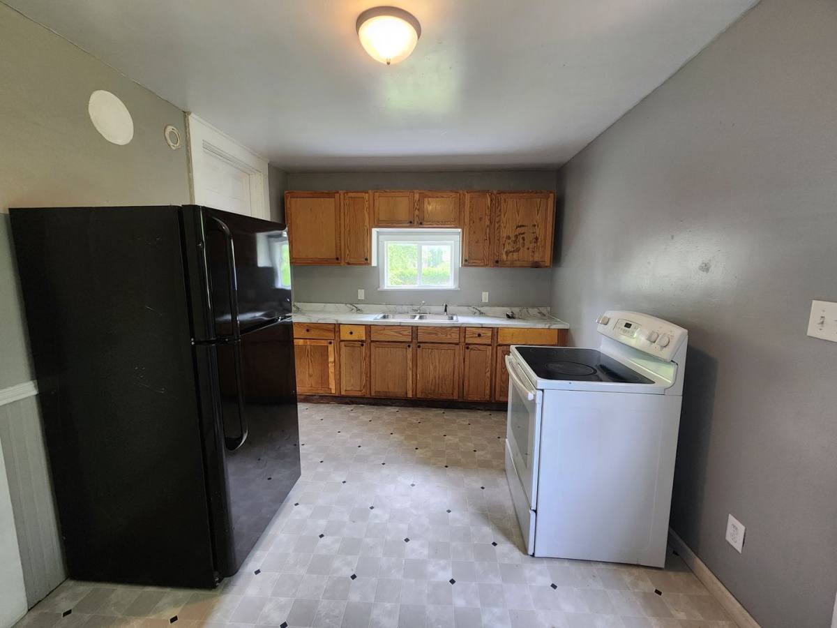 Apartment for rent at 517 N 14 St, Terre Haute, IN 47807