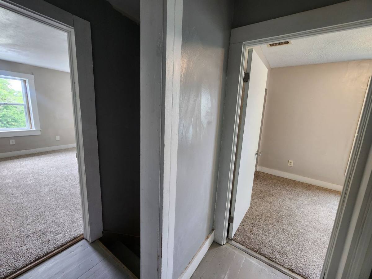 Apartment for rent at 517 N 14 St, Terre Haute, IN 47807