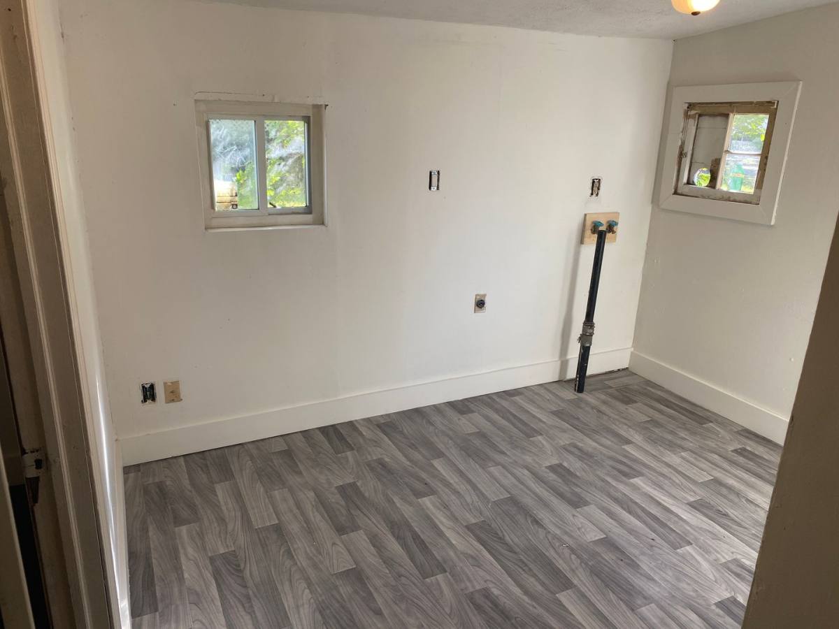 House for rent at 1192 Harpster Ave, Akron, OH 44312