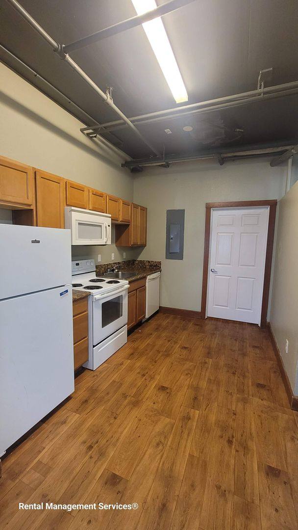 Apartment for rent at 123 NE 172nd Ave, Portland, OR 97230