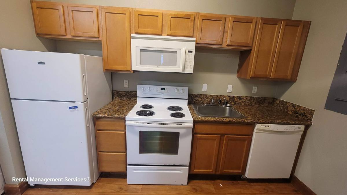 Apartment for rent at 123 NE 172nd Ave, Portland, OR 97230