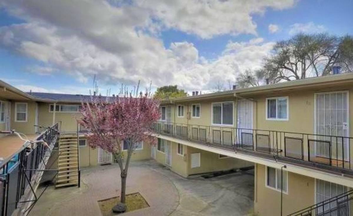 Apartment for rent at 3189 & 3201 Cadillac Dr, San Jose, CA 95117