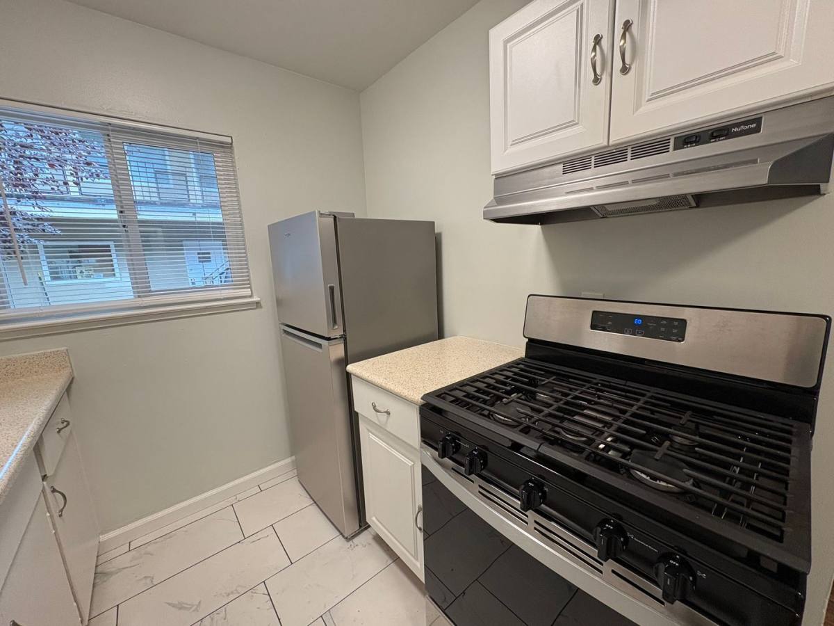 Apartment for rent at 3189 & 3201 Cadillac Dr, San Jose, CA 95117