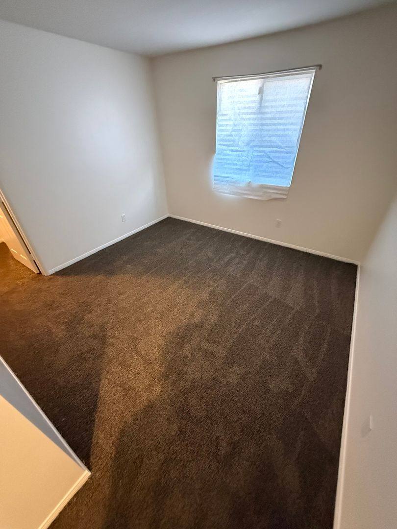 House for rent at 415 Welch Ave, Bakersfield, CA 93307