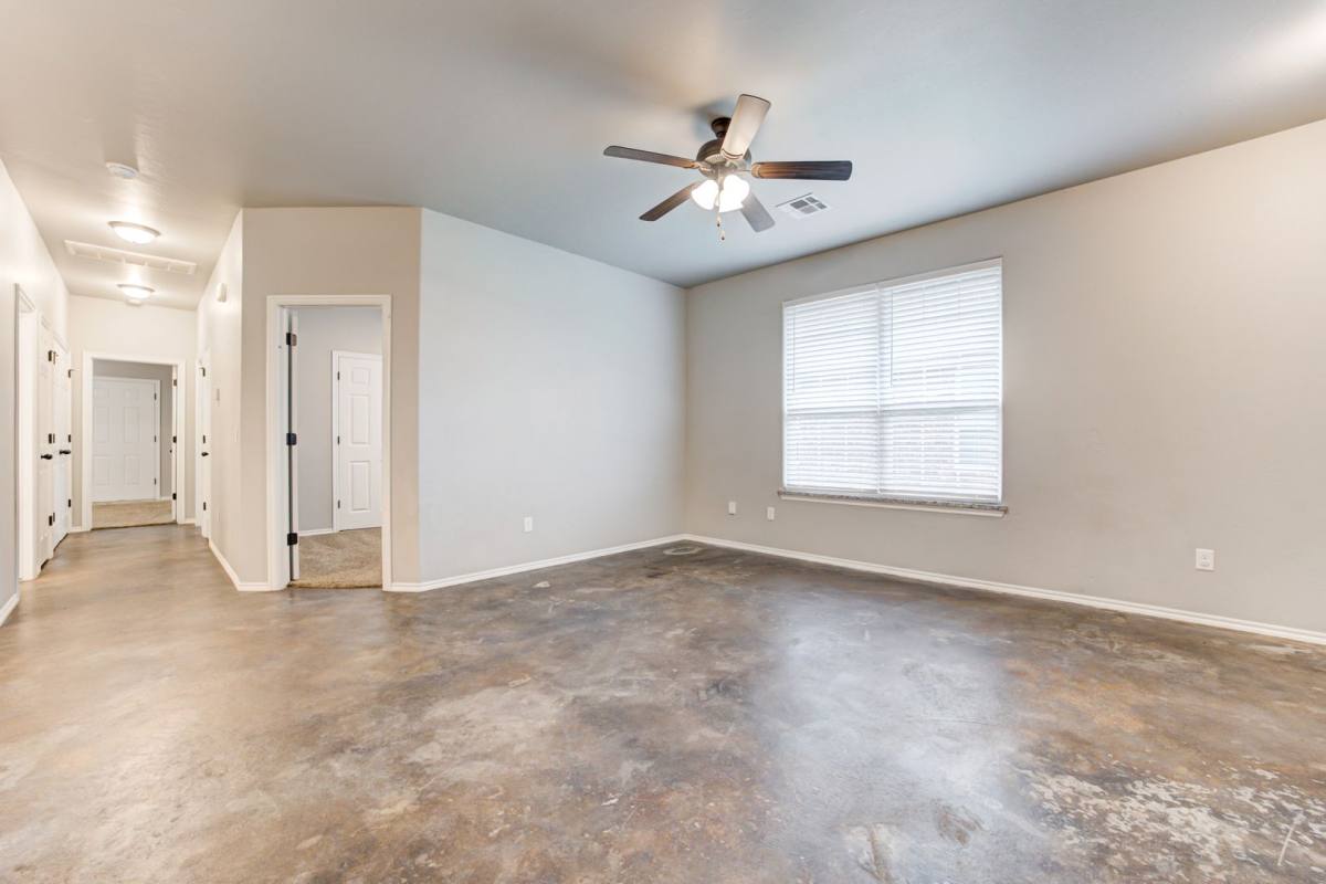 Townhouse for rent at 1752 Eighty Niner Terrace, El Reno, OK 73036
