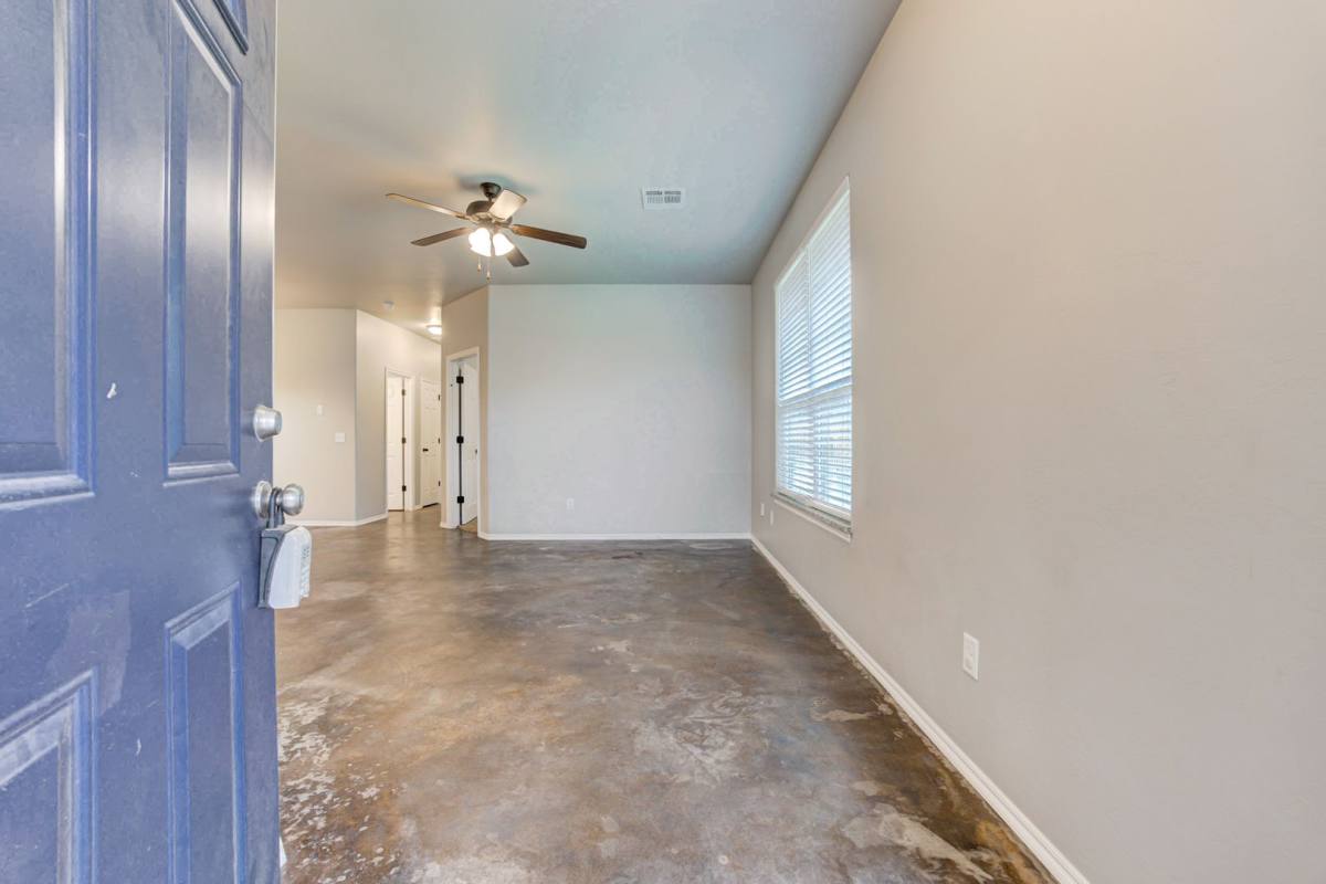Townhouse for rent at 1752 Eighty Niner Terrace, El Reno, OK 73036
