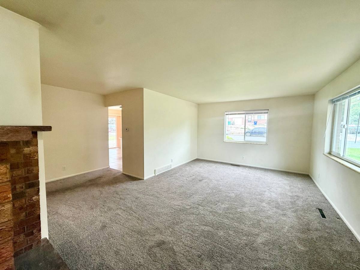 Townhouse for rent at 5107-5109 Granite St, Loveland, CO 80538