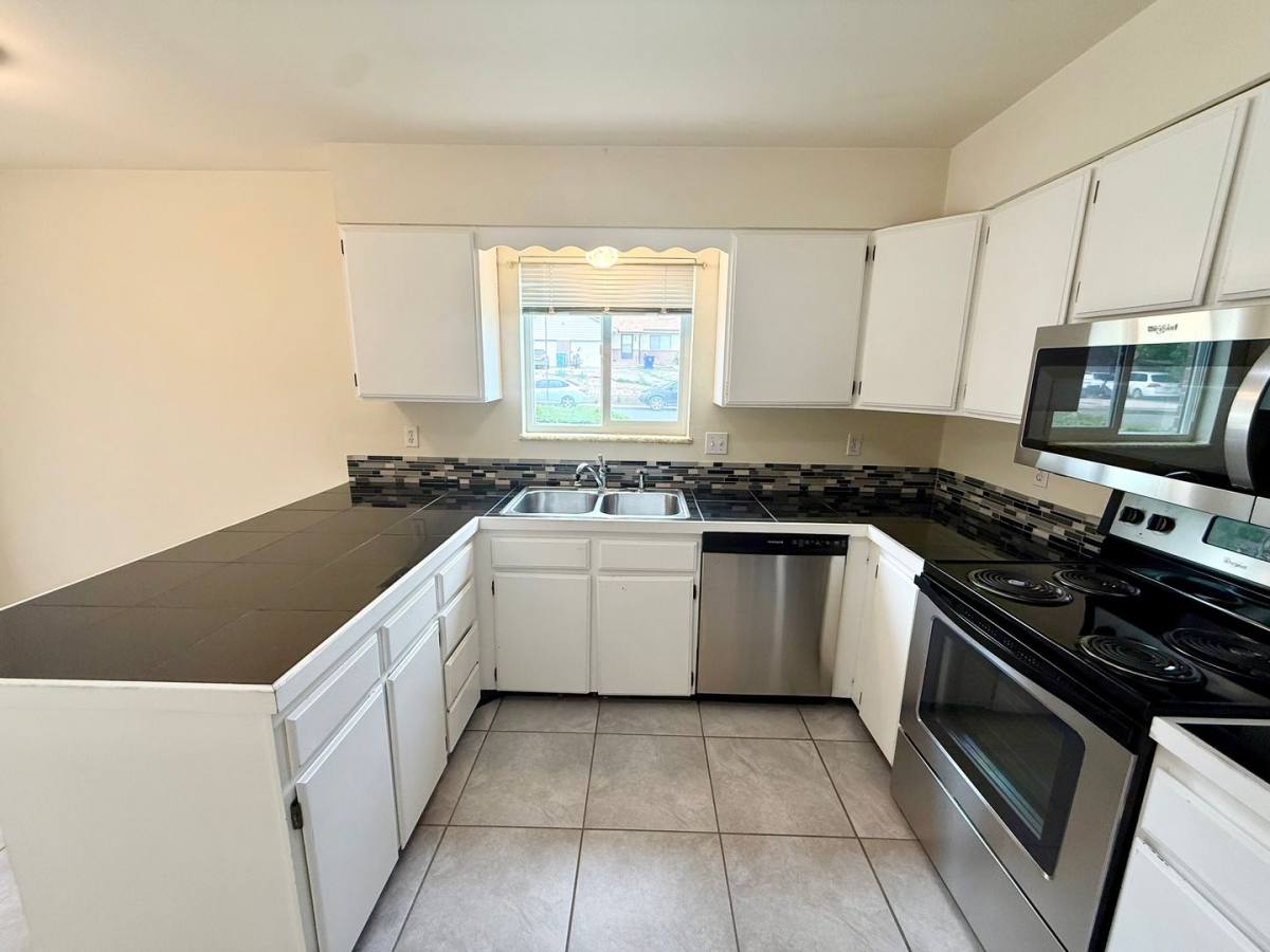 Townhouse for rent at 5107-5109 Granite St, Loveland, CO 80538