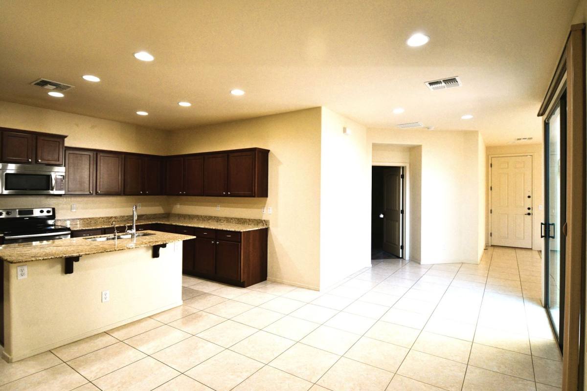 House for rent at 3562 S Wren Dr, Gilbert, AZ 85297