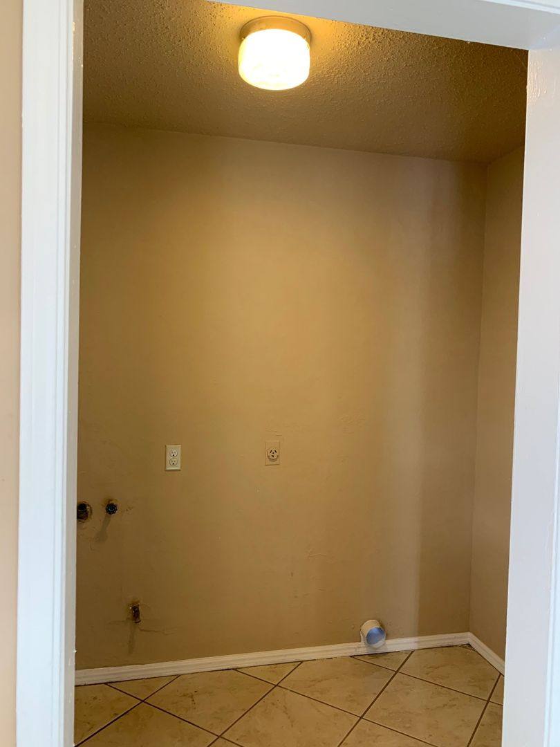 House for rent at 1001 SE Alta Lane, Lawton, OK 73501