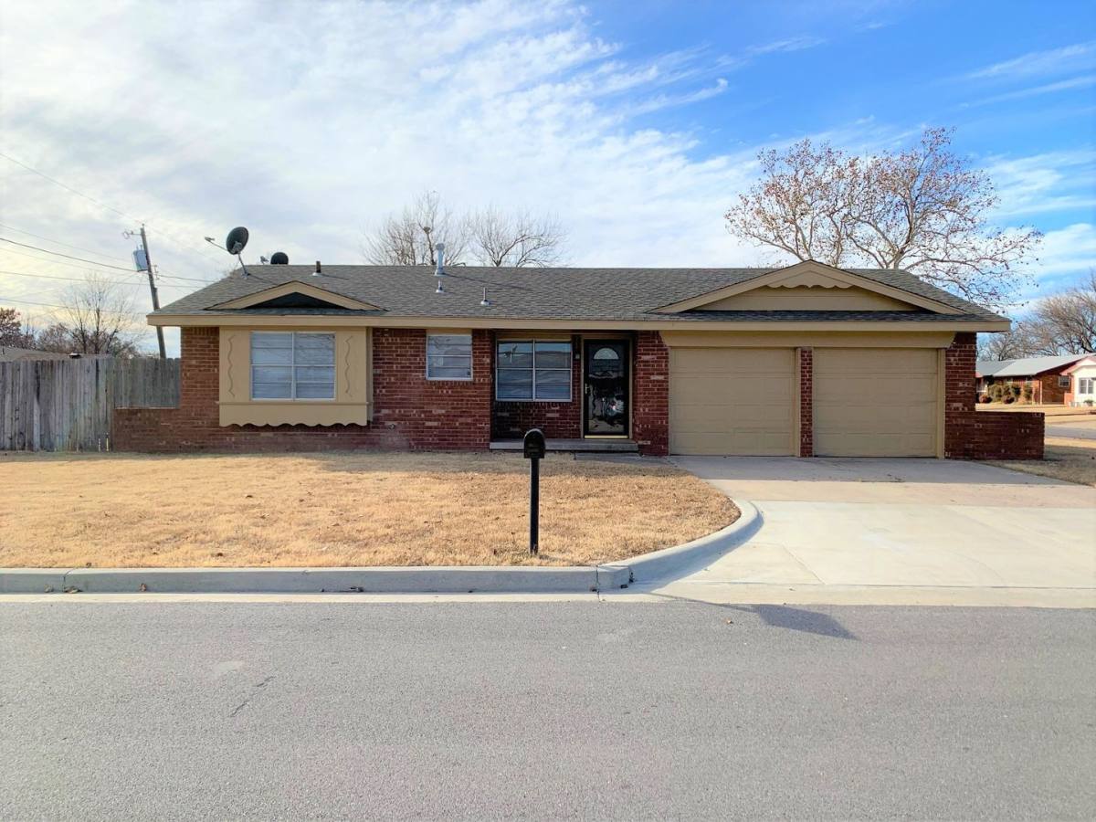 House for rent at 1001 SE Alta Lane, Lawton, OK 73501