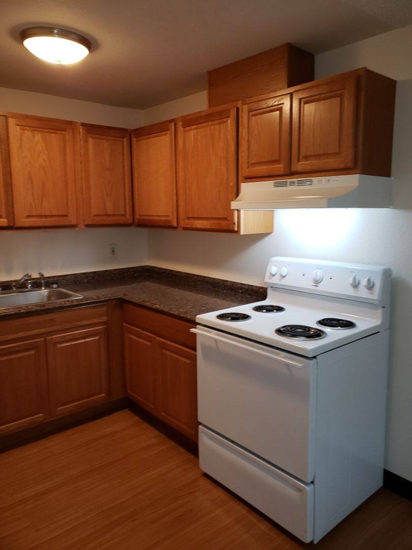 Apartment for rent at 3721 SE 13th Ave, Portland, OR 97202