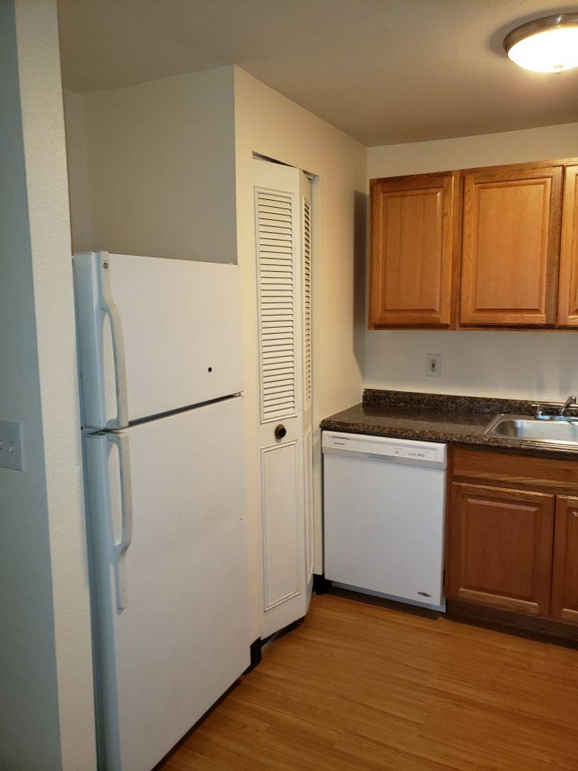 Apartment for rent at 3721 SE 13th Ave, Portland, OR 97202