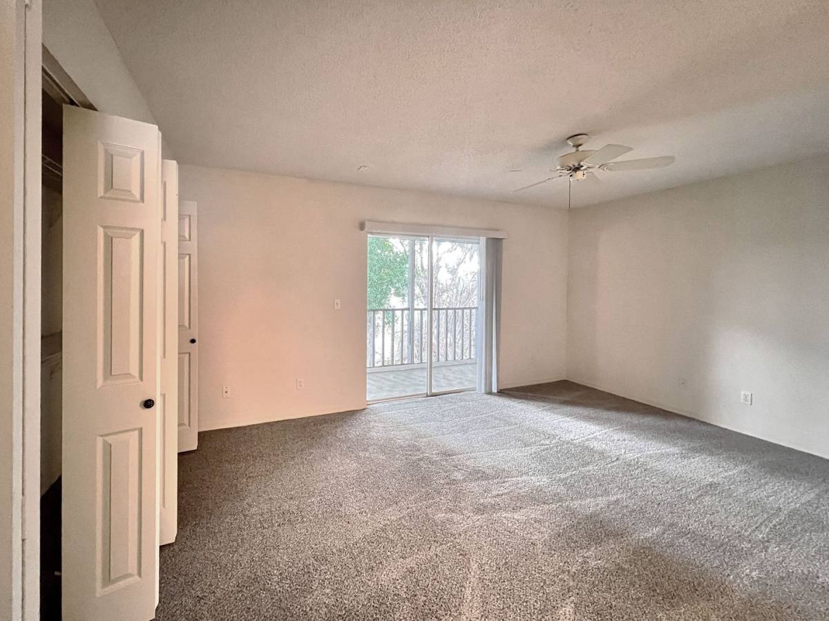 Townhouse for rent at 2312 Isle Royale Court SE, Winter Haven, FL 33880