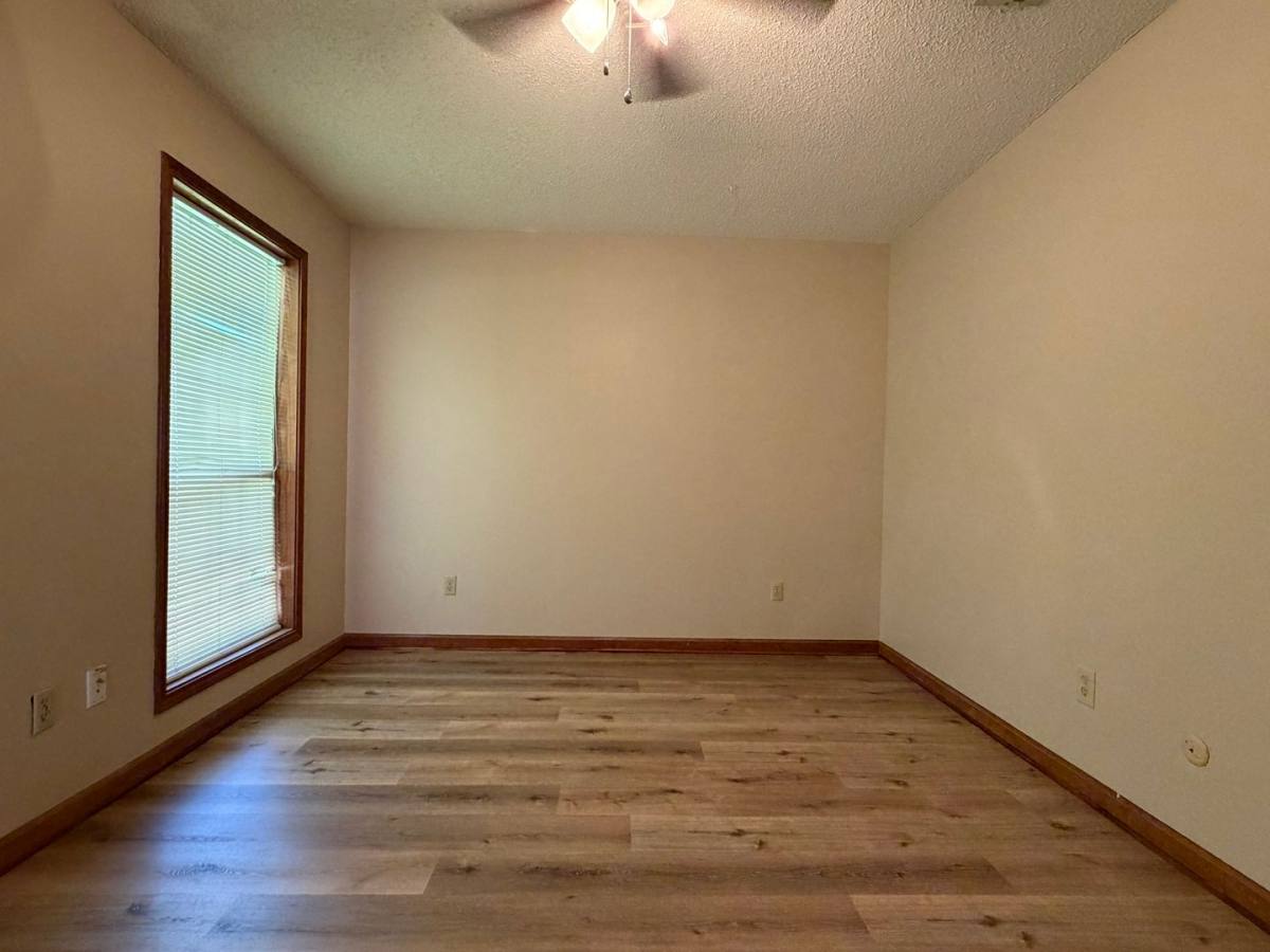 House for rent at 108 Lake Dr, Pineville, LA 71360