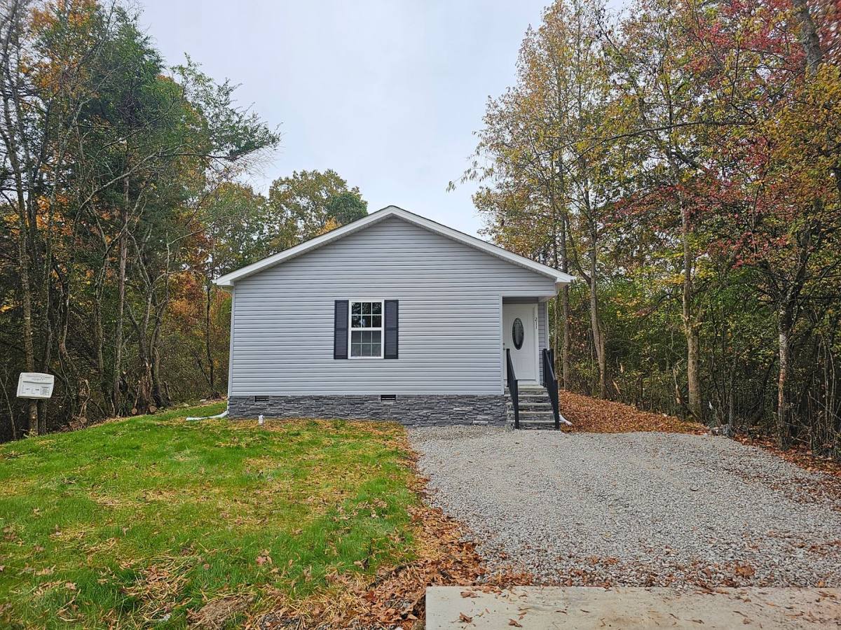 House for rent at 211 Sims Lane, Tullahoma, TN 37388