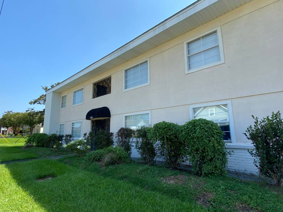 Apartment for rent at 1801 Lake St, Lake Charles, LA 70601