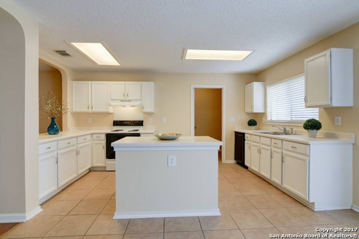 House for rent at 9203 Chinon, San Antonio, TX 78250