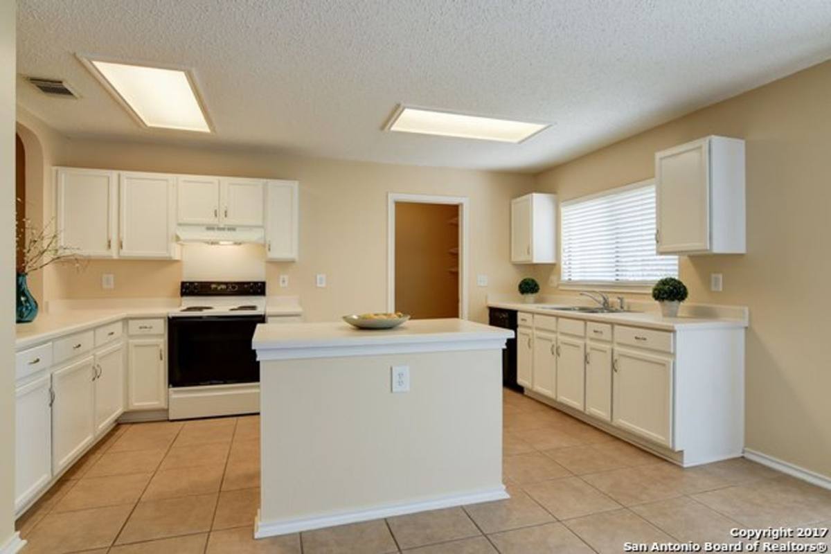 House for rent at 9203 Chinon, San Antonio, TX 78250