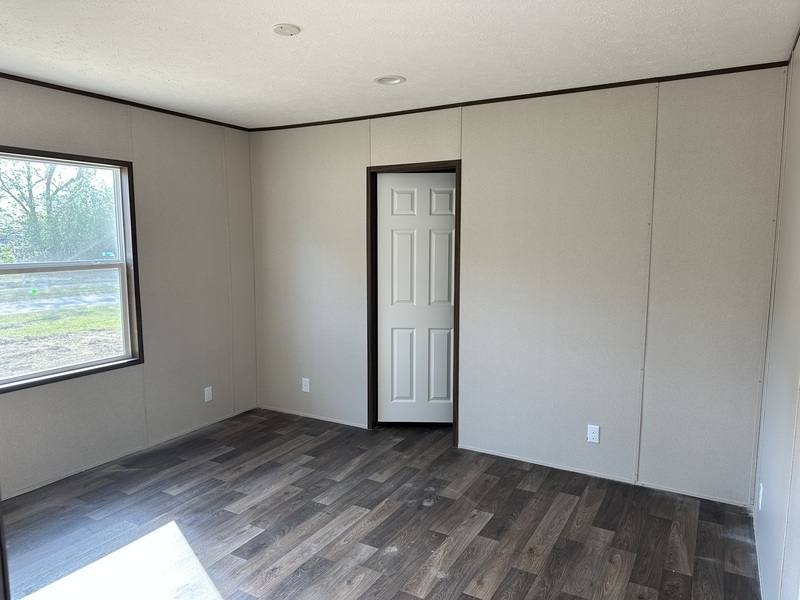 House for rent at 3525 E Elizabethtown Rd, Lumberton, NC 28358