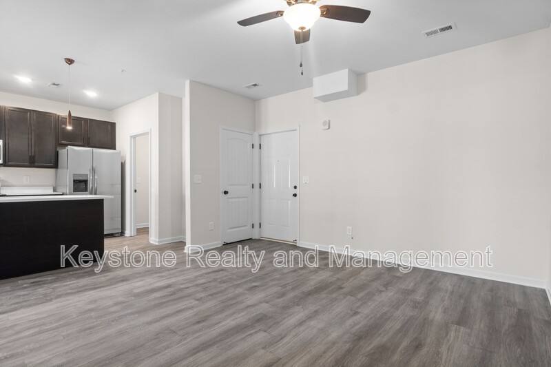 Apartment for rent at 229 E Johnson Circle, Clarksville, TN 37040