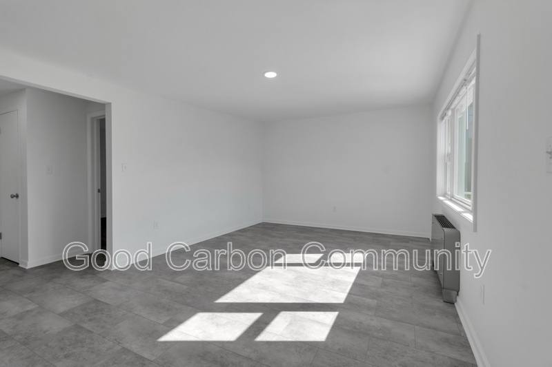 Apartment for rent at 211 Summer St, Buffalo, NY 14222