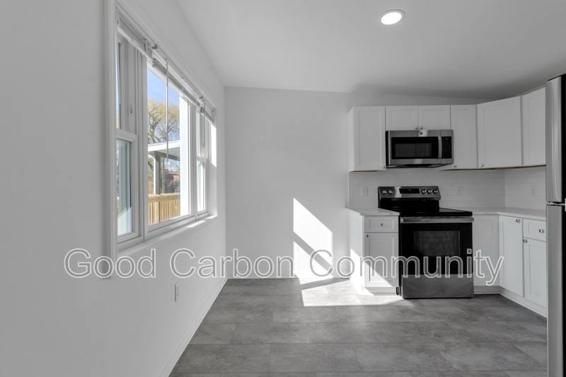 Apartment for rent at 211 Summer St, Buffalo, NY 14222