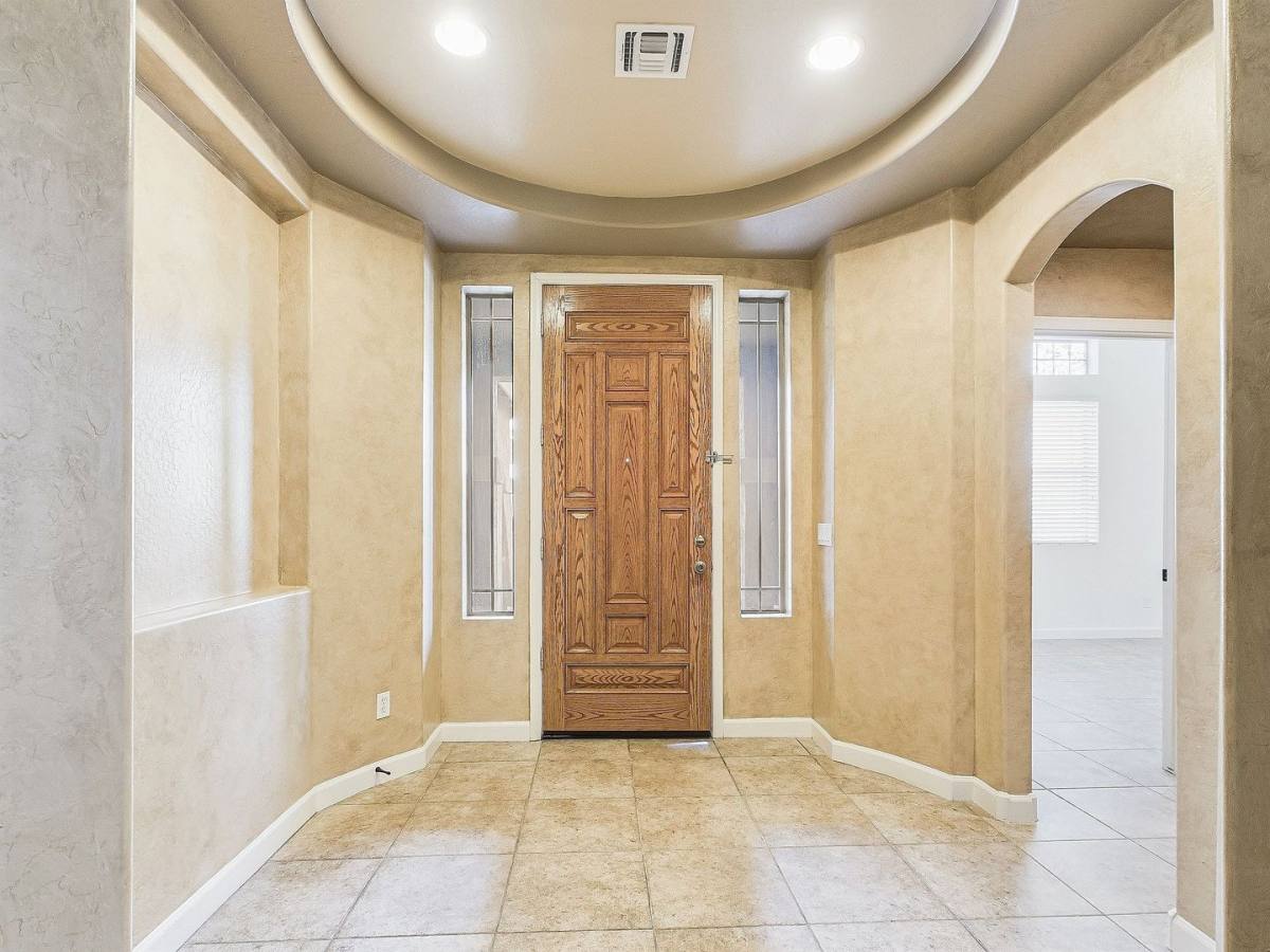 House for rent at 2209 W Red Range Way, Phoenix, AZ 85085