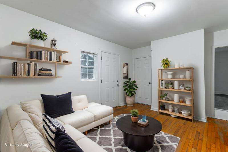 Apartment for rent at 518 E Manning St #1, Chattanooga, TN 37405