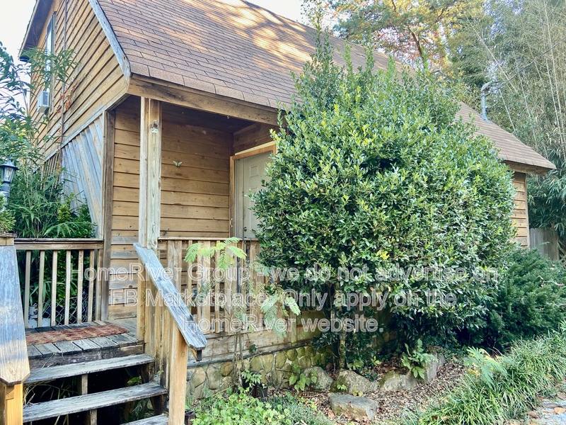 Apartment for rent at 125 Goodson Ave, Chattanooga, TN 37405