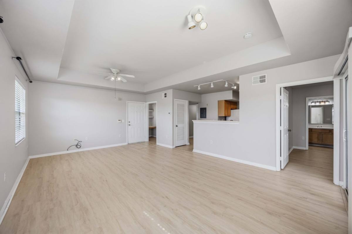 Condo for rent at 1195 Villagio Circle, Sarasota, FL 34237