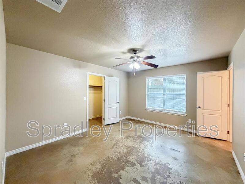 Apartment for rent at 4625A Teesh Dr, Temple, TX 76502